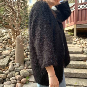  - Halvlånga ärmar, fint skick. Säljes pga kommer inte till användning längre. Kan mötas i Gbg annars tillkommer frakt 🚚☀️