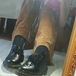 Dr Martens - Jätte fina Dr Martens som knappt är använda 💖 säljer då de inte kommer till använding men älskar dem verkligen.