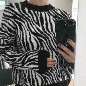  - Frakt 64, märket är stradivarius