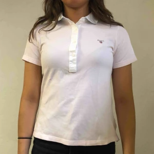  - Ljusrosa ganttröja. Frakt ingår! 