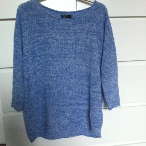 Mjuk stickad tröja från carlings - Mjuk stickad tröja från carlings