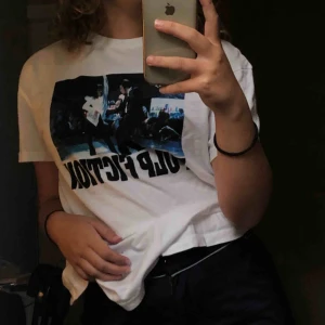 - Pulpfiction tshirt köpt på bershka i Spanien förra året som inte kommer till användning, möts gärna upp i Stockholm
