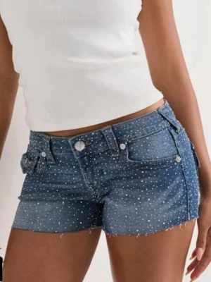 True Religion shorts  - Jeans shorts med strass från True Religion, Zara Larsson gjort reklam med dessa. Storlek W24. Crystal Joey. Aldrig använda, nya med etikett! 
