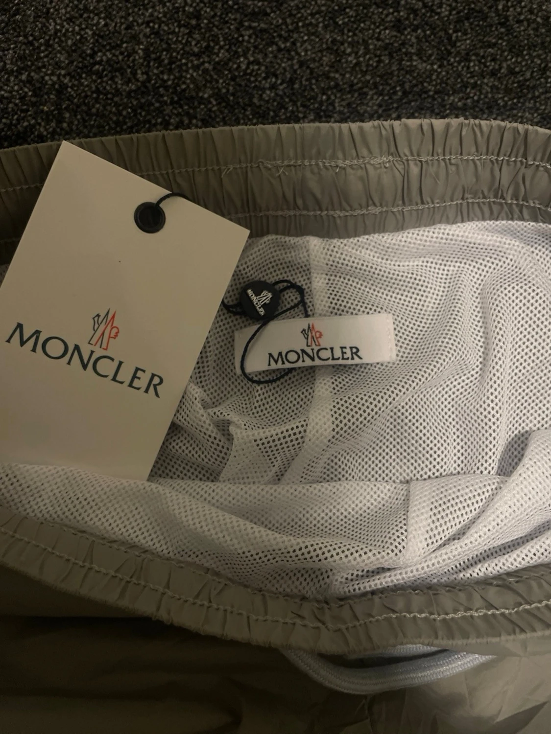 Beige Moncler shorts med snörning - 2