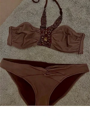 Snygg bikini ,2000s - skriv vid frågor💕💕