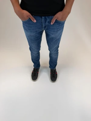 Dondup Jeans George  - Dondup Jeans George  Storlek  Ny pris 4000 kr 