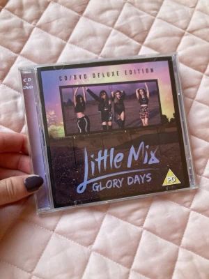Little Mix Glory Days CD - Little Mix Glory Days CD. Bra skick då skivorna är använda någon enstaka gång
