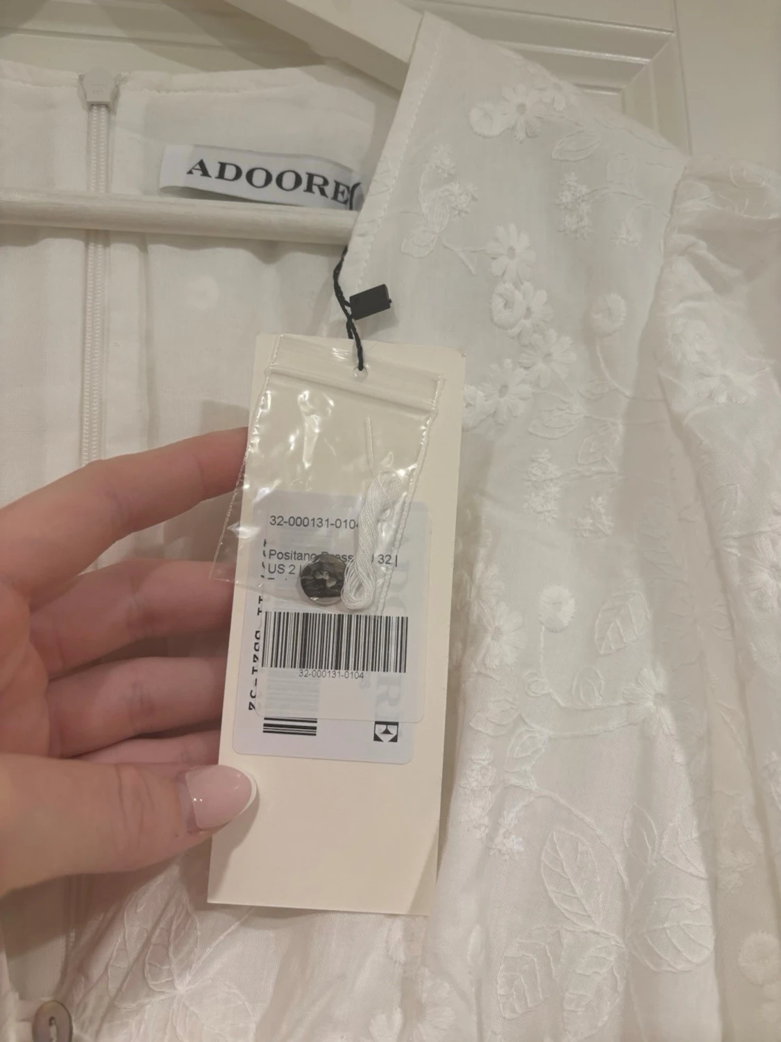 Helt ny vit långklänning från Adoore - 1