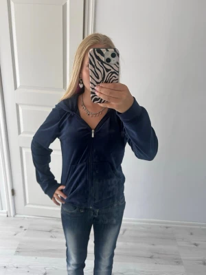 zip tröja från gina - mysig tröja