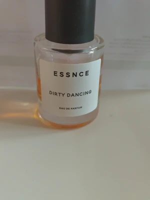 Dirty dancing essnce  - Se bild för mängd. Stått förvarad mörkt