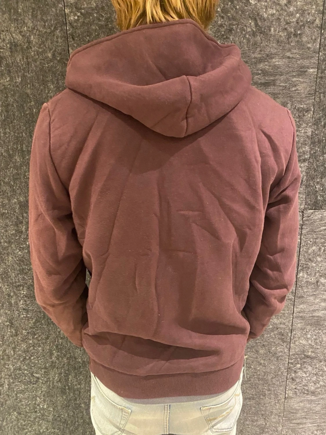 Vinröd hoodie med dragkedja - 1