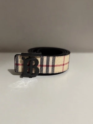 Burberry bälte - helt ny, trygg & säker frakt. spårbar. VÄLJ INSTABOX! SEN FRAKT