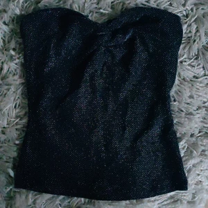 Glittrig topp - Fin glittrig topp