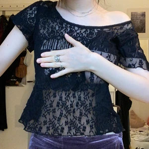 Spetstopp - Så fin topp i spets! Nyskick!