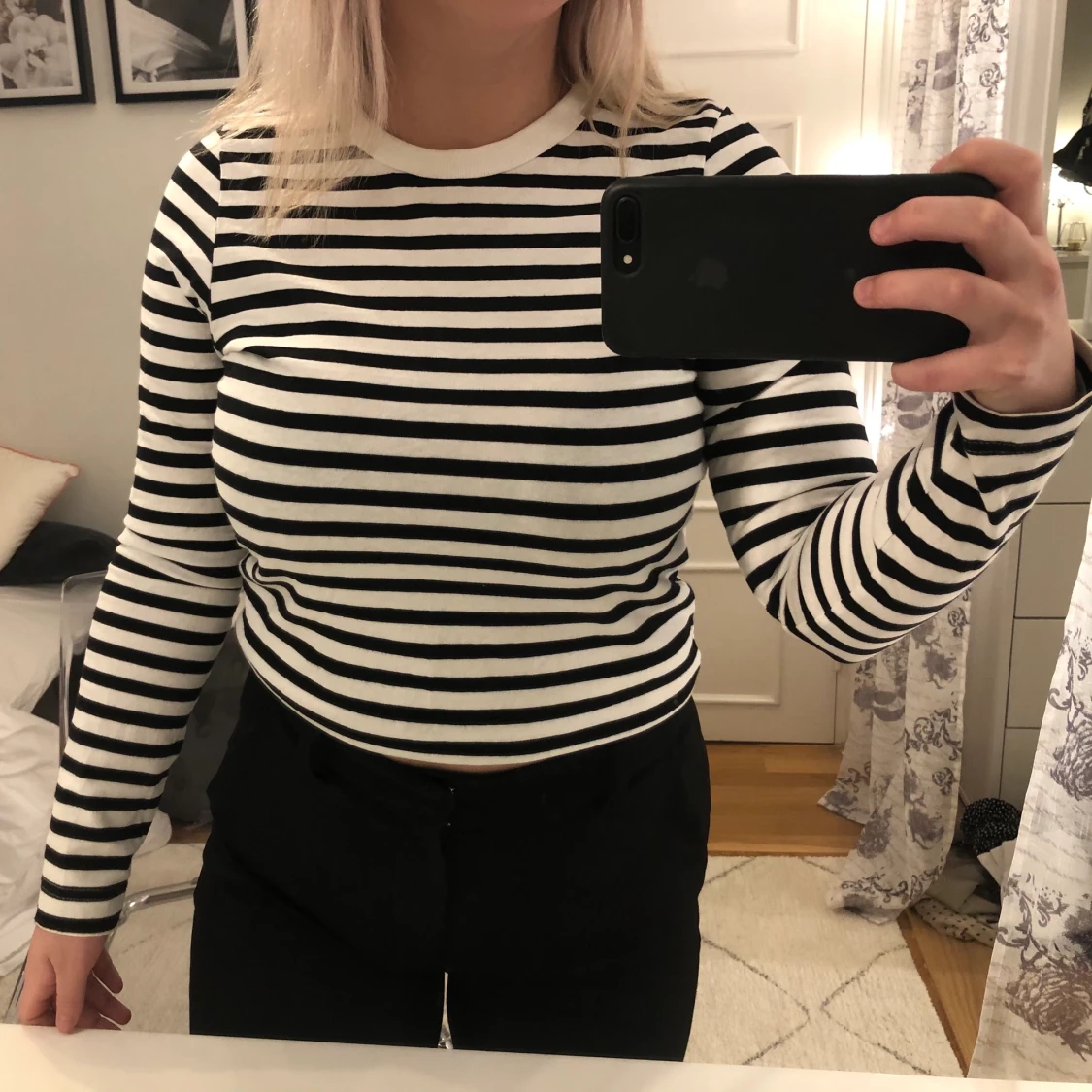 WEEKDAY RANDIG TRÖJA