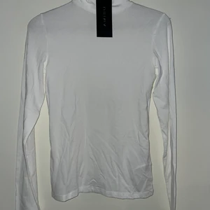 Polotröja - Helt ny, prislapp kvar