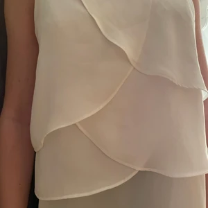 Vitt linne från vero moda i storlek S - Fint skick💕