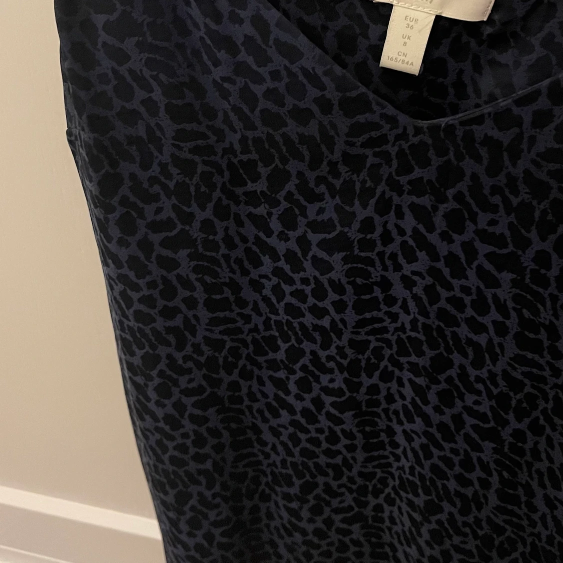 Leopard siden linne från HM - 90