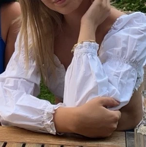 Festtopp - superfin topp från h&m 🤍