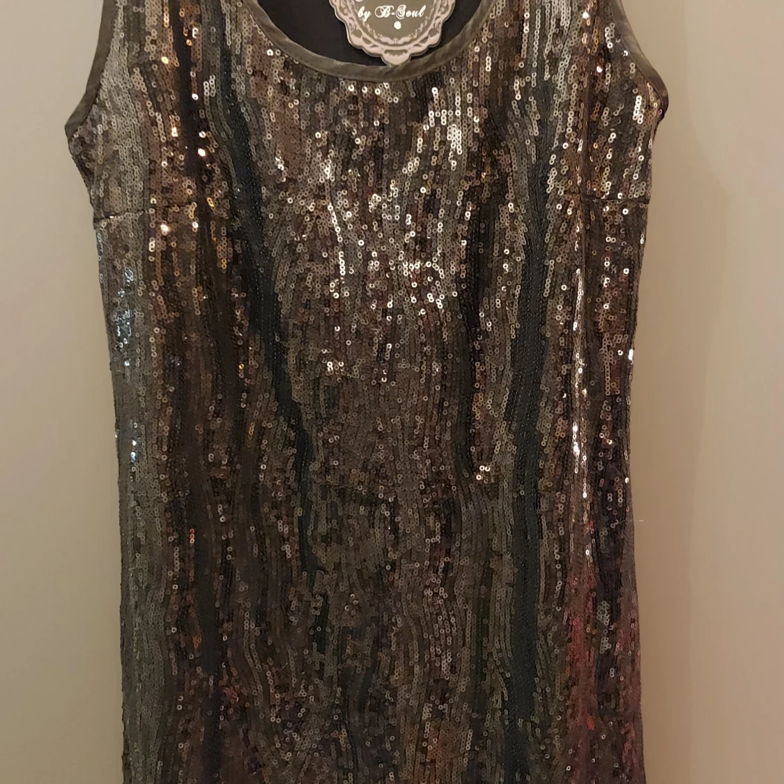 NEW black sequined vest / tunic! Size M
