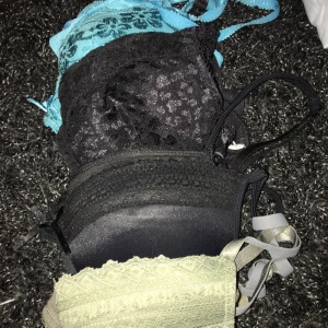 BHS 75b  - Använda men ffr bra. Passar ej längre. 100:- för alla 4. :-) 