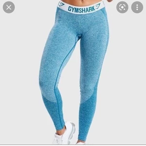 Gymshark tights  - Säljer gymshark fit seamless tights i storlek S. 