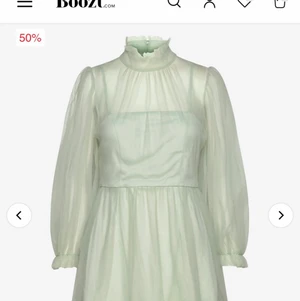 Oanvänd By Malina klänning - Superfin By Malina klänning, helt oanvänd.