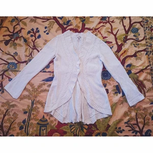 Kofta - Romantisk kofta med volanger ✨💖✨