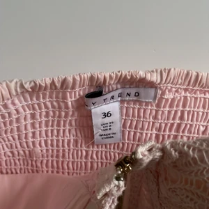 Topp - Otroligt fin topp i nyskick. 