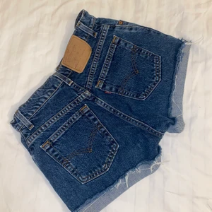 Levis shorts - Knappt använda, bra skick!
