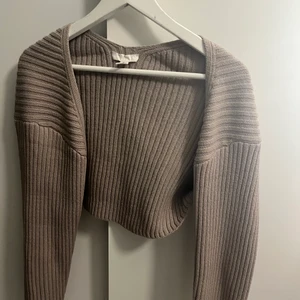 Fin kofta - Säljer min kofta som jag har aldrig använt den är lite för stor 