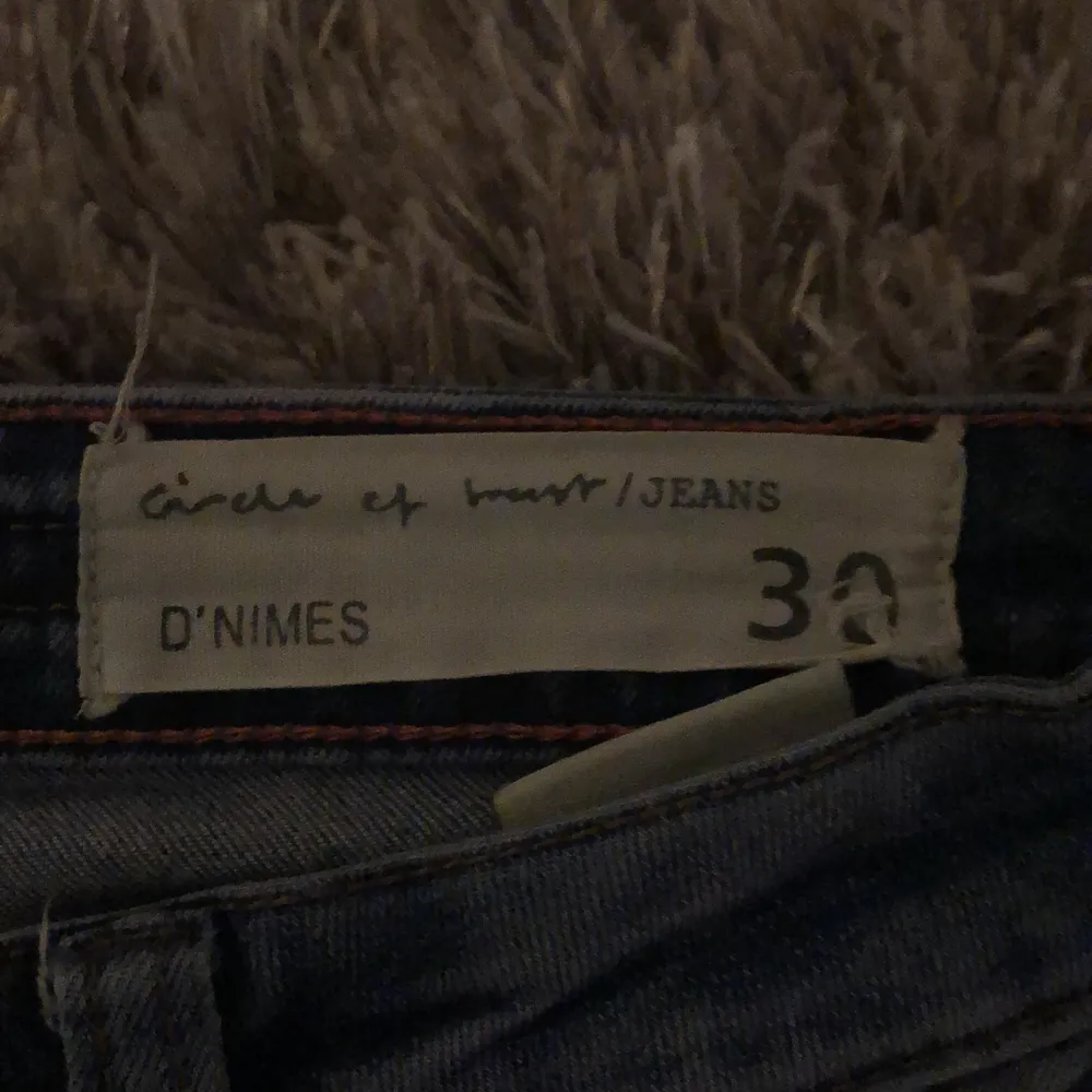Blåa jeans i strl 30 från D’NIMES . Jeans & Byxor.