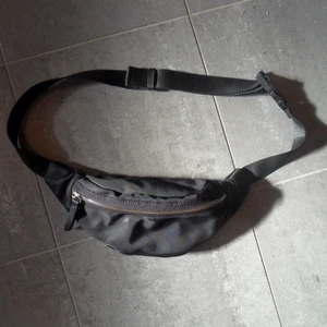 Magväska - Cool väska, fint skick! 