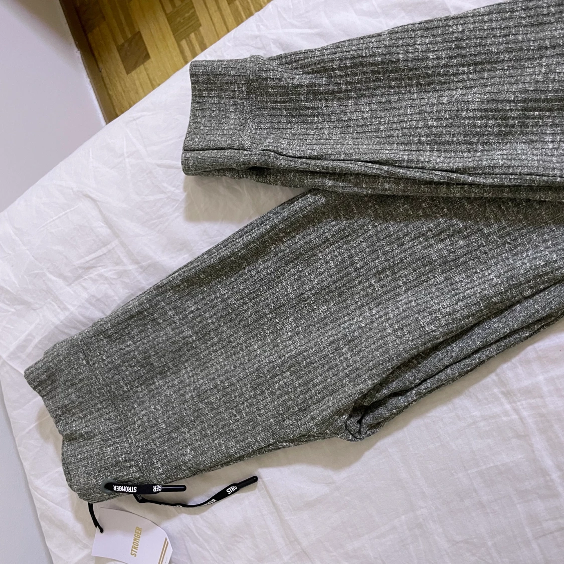 Helt nya Stronger tränings byxa