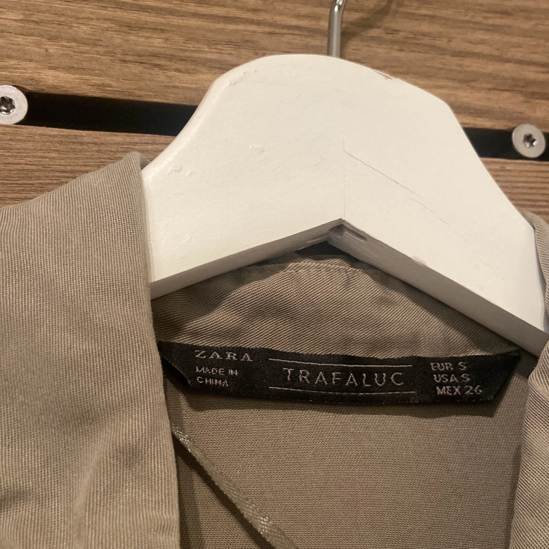 Grön kofta/skjorta  - 90