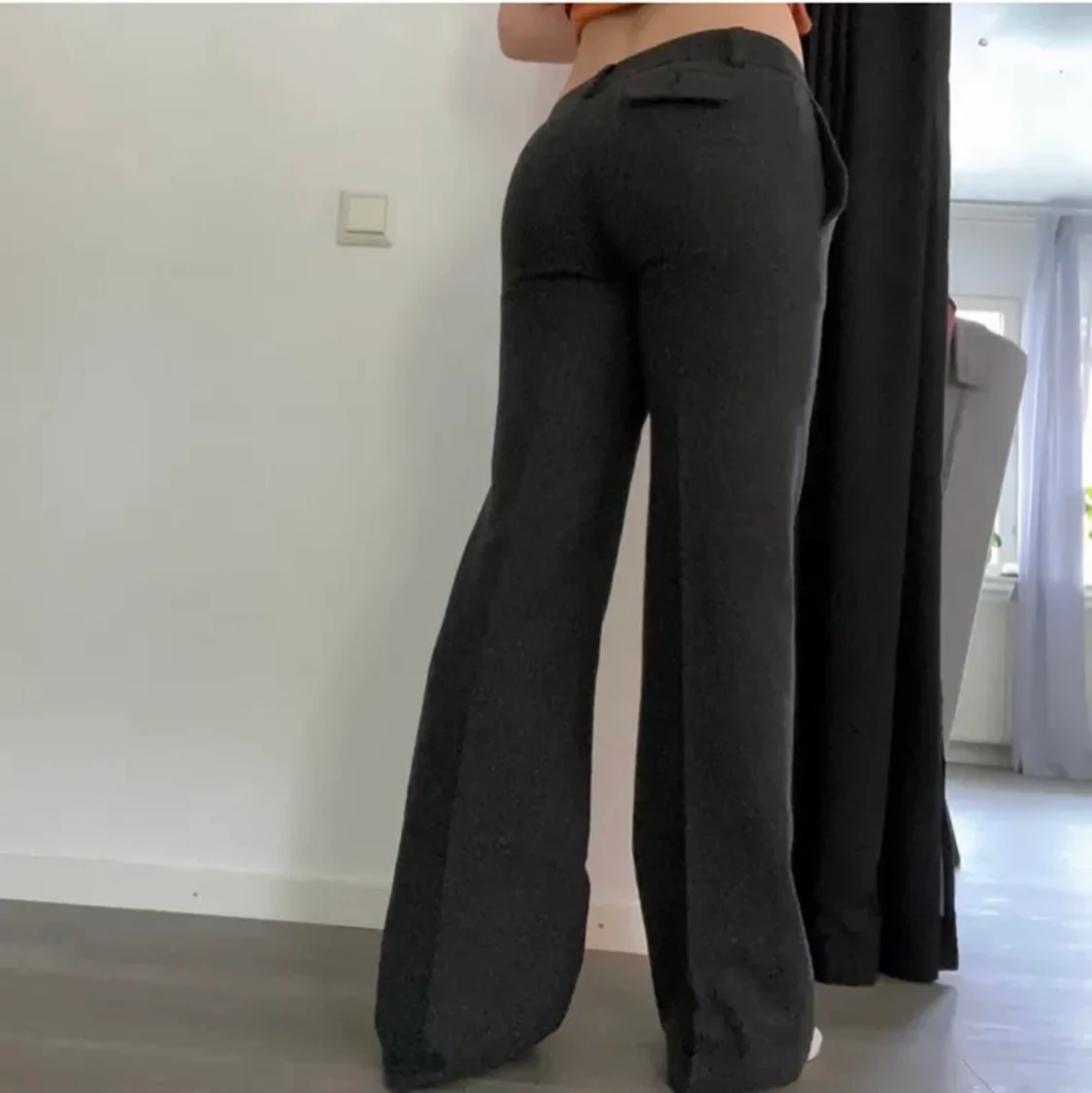 Lågmidjsde kostymbyxor - 90