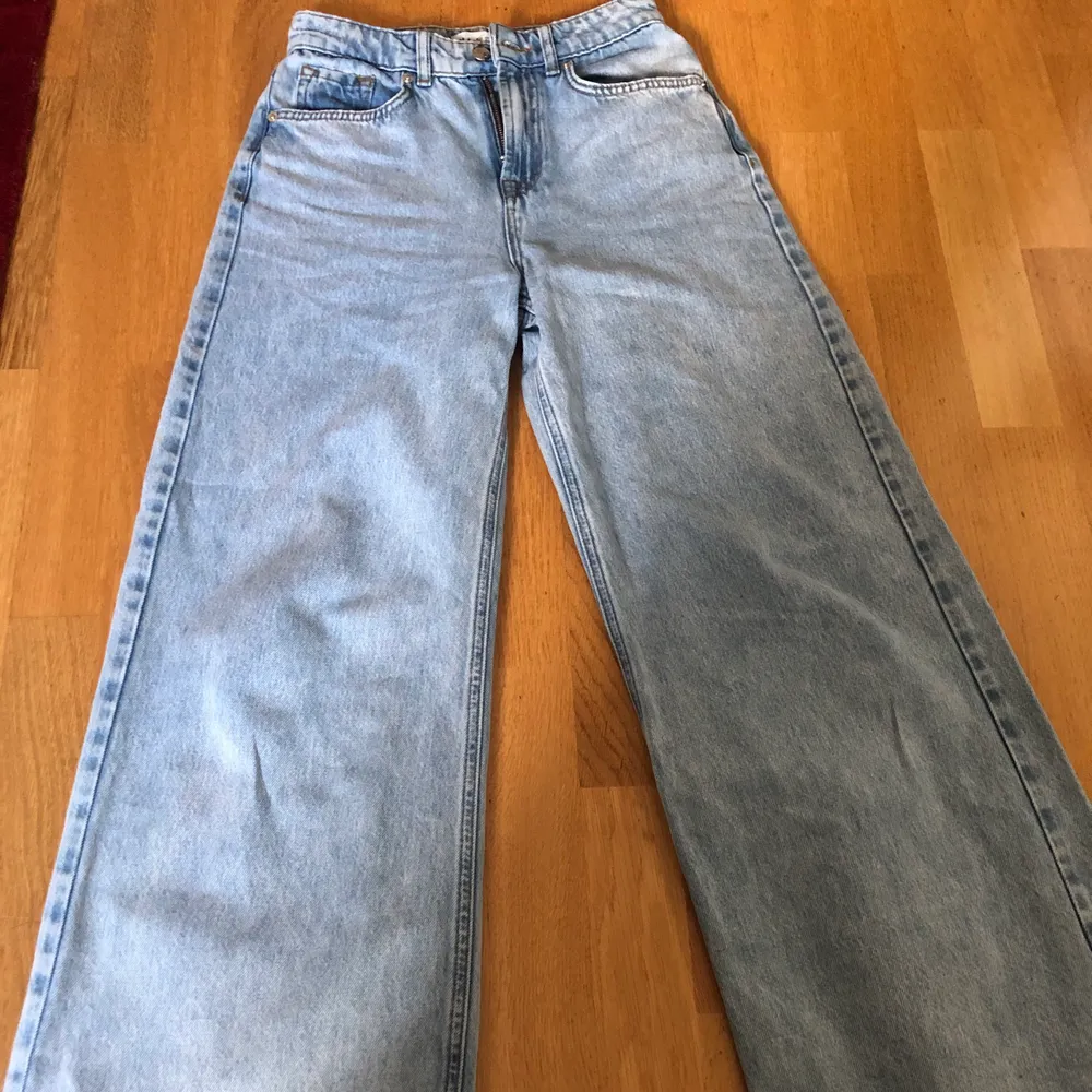 Ekologiska Denim Med Hög Midjad jeans storlek 34 . Jeans & Byxor.