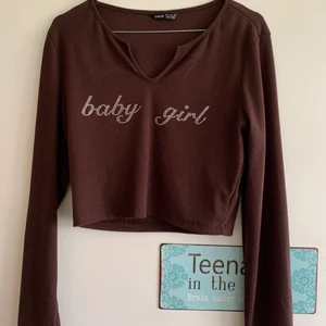 Topp - Super snygg topp från SHEIN i storlek L aldrig använd 