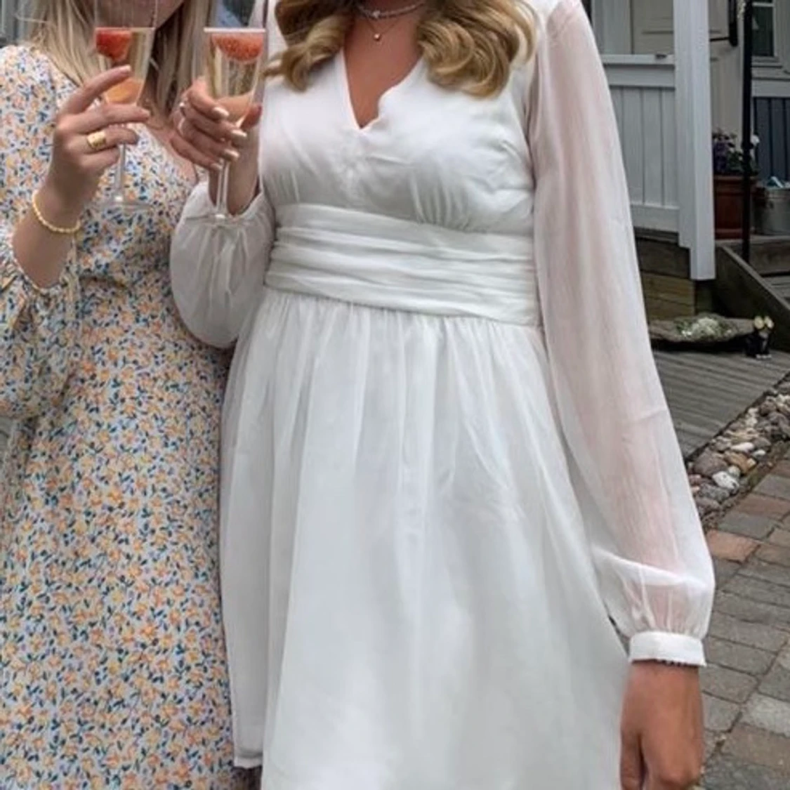 Vit klänning