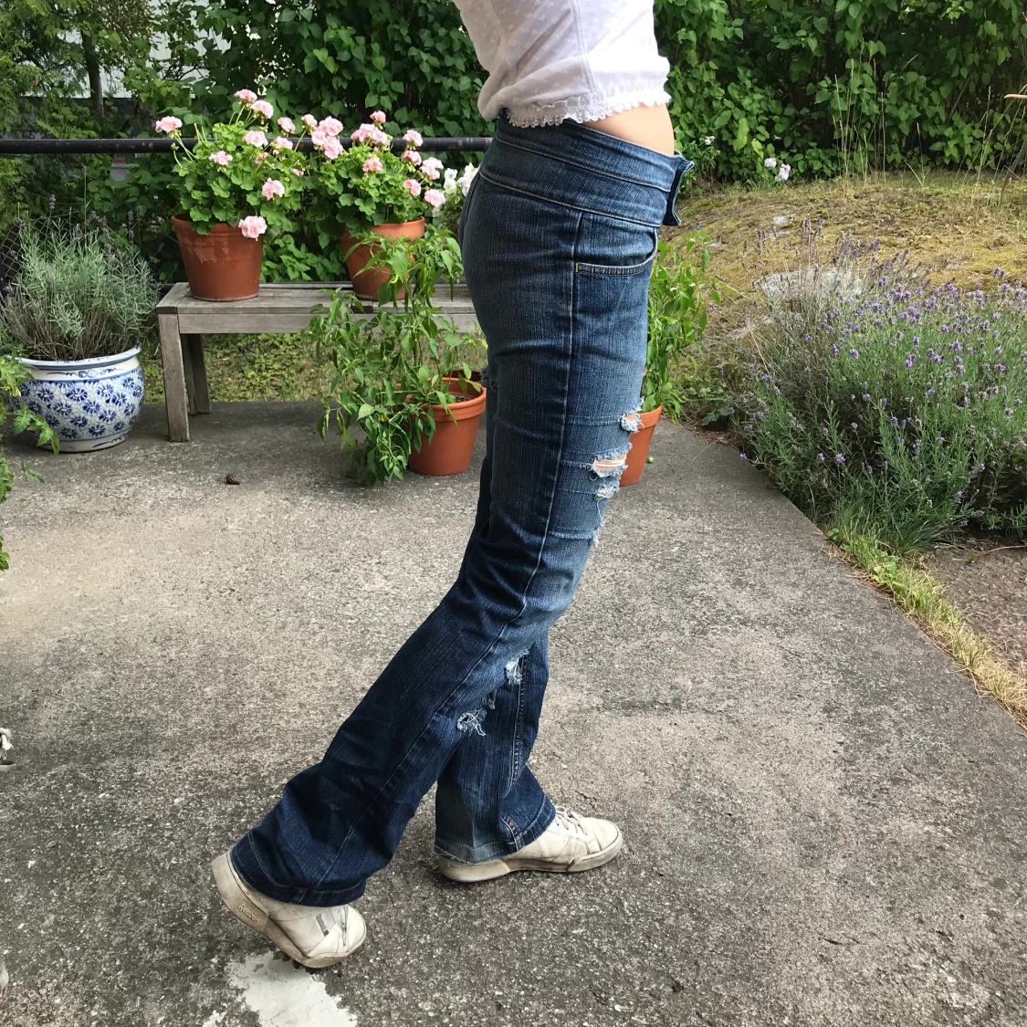 Ripped Y2k jeans! - 90