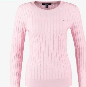Stickad gant sweatshirt  - Ljusrosa stickad gant sweatshirt i  mycket bra skick. Storlek M men passar även S