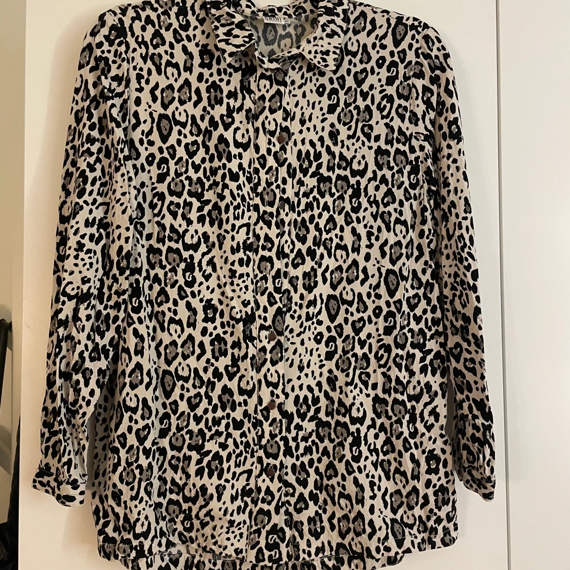 Skjorta med mönster