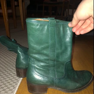 Gröna boots - Riktigt balla boots i strl 40 