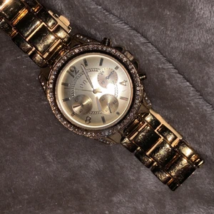 Klocka - Köpte för 500