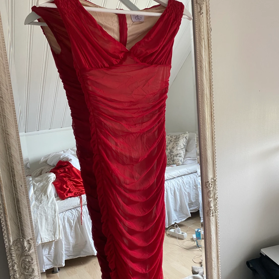Röd klänning - 90