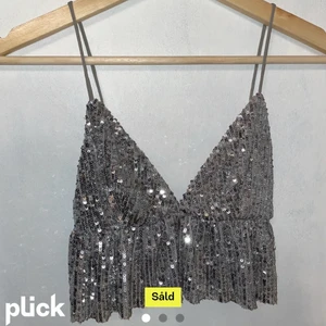 Glittrig topp✨ - Lägger upp den igen då den togs bort. Den såldes för vinnande bud (150kr)