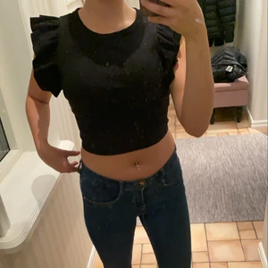 Söt zara topp - Jätte fin Zara topp, andvänder inte längre!💗