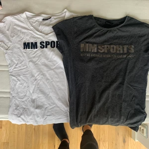 T-shirt - Säljer två t-shirts, utmärkt för träning. Båda från mm sports, strl S. 50kr/st, paketpris är 80kr. Frakt tillkommer!