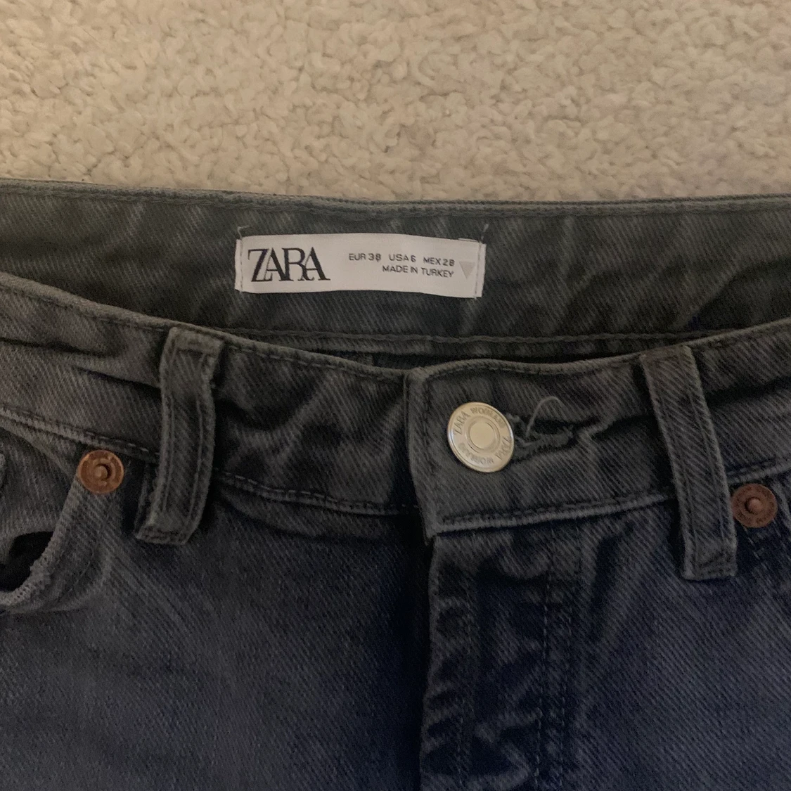 POPULÄRA JEANS ZARA GRÅ - 91