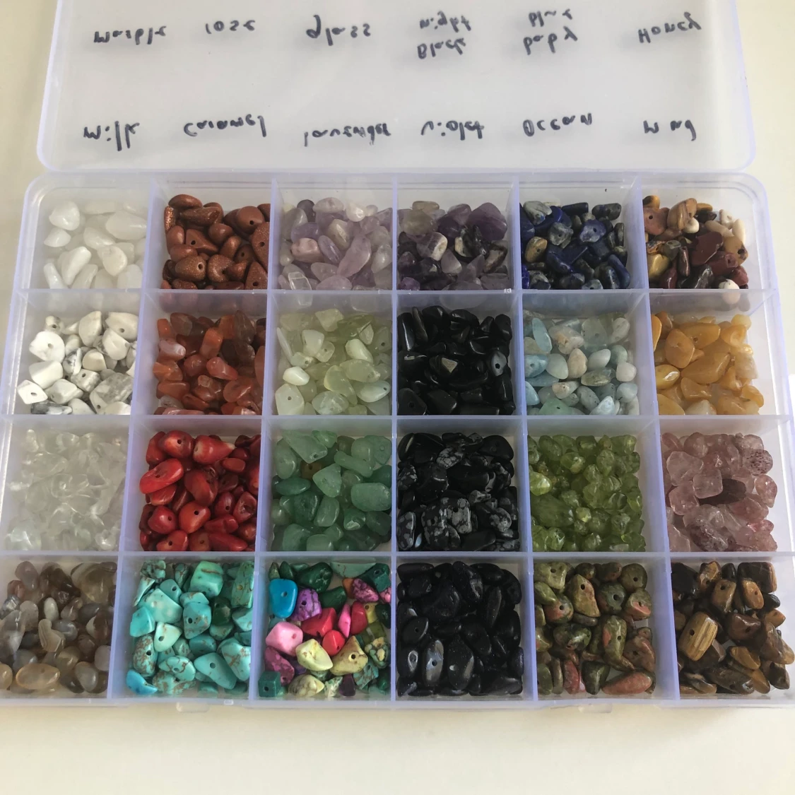 Våra färger på pärlor och stenar - 91